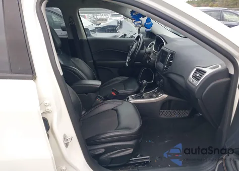 2020 Jeep Compass Latitude 4X4 from USA, damaged, VIN 3C4NJDBB4LT127947